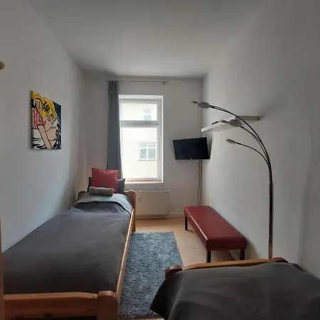 Schoene Zwei-Zimmer-Wohnung 