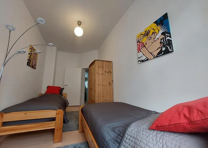 Schoene Zwei-Zimmer-Wohnung \