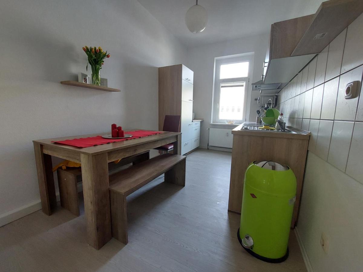Schoene Zwei-zimmer-wohnung 