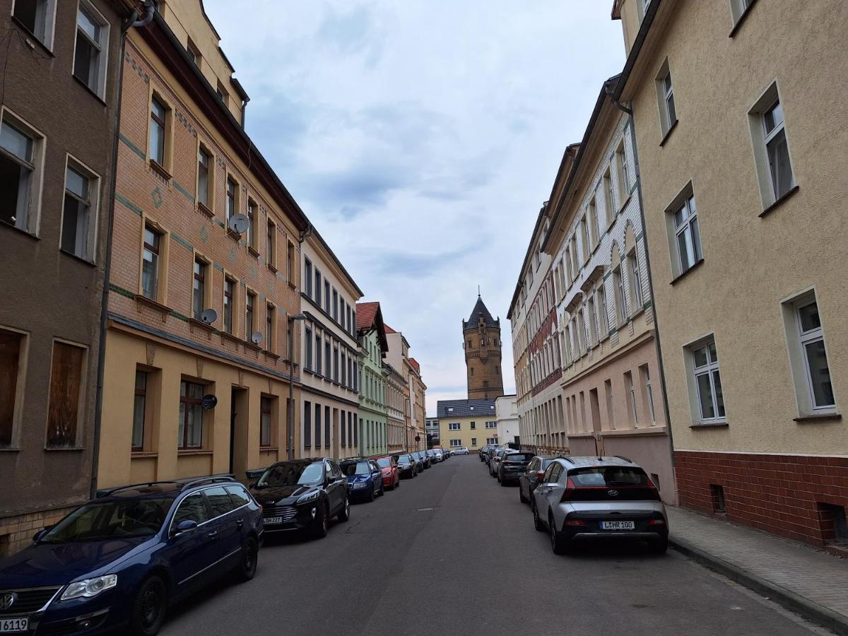 Schoene Zwei-zimmer-wohnung 